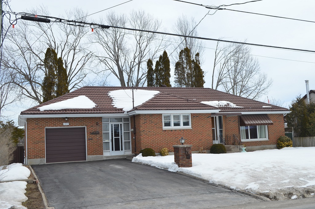 197 Wright Ave